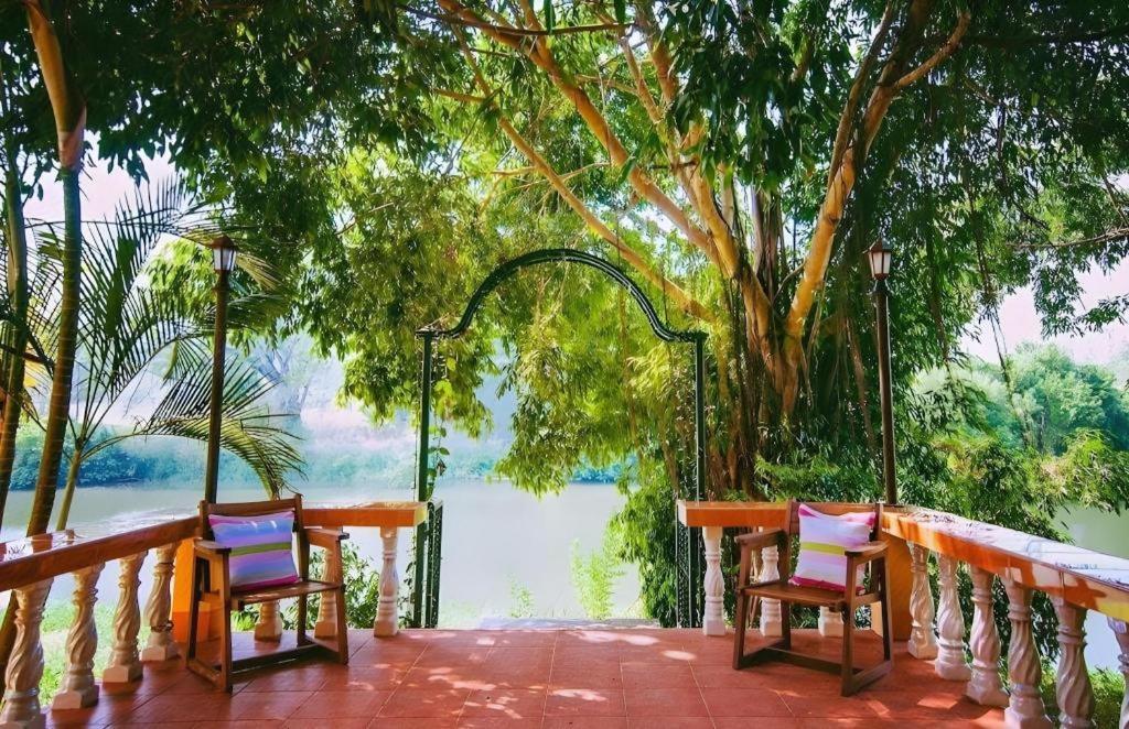 פיטסנולוק Natural Park Resort De Wang Thong מראה חיצוני תמונה